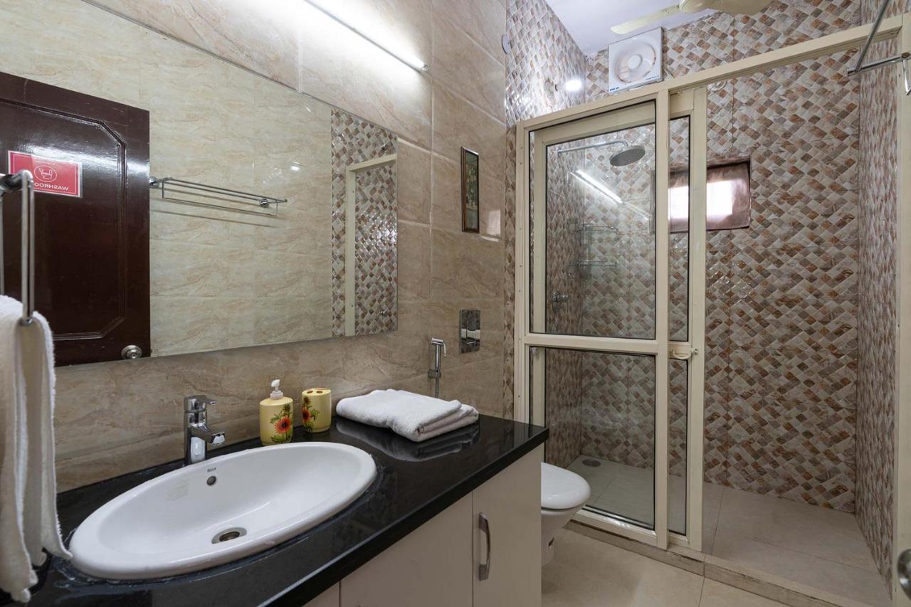 Villa Woodside Meadows By Veo - Part Of Stayvista Kasauli Exterior foto