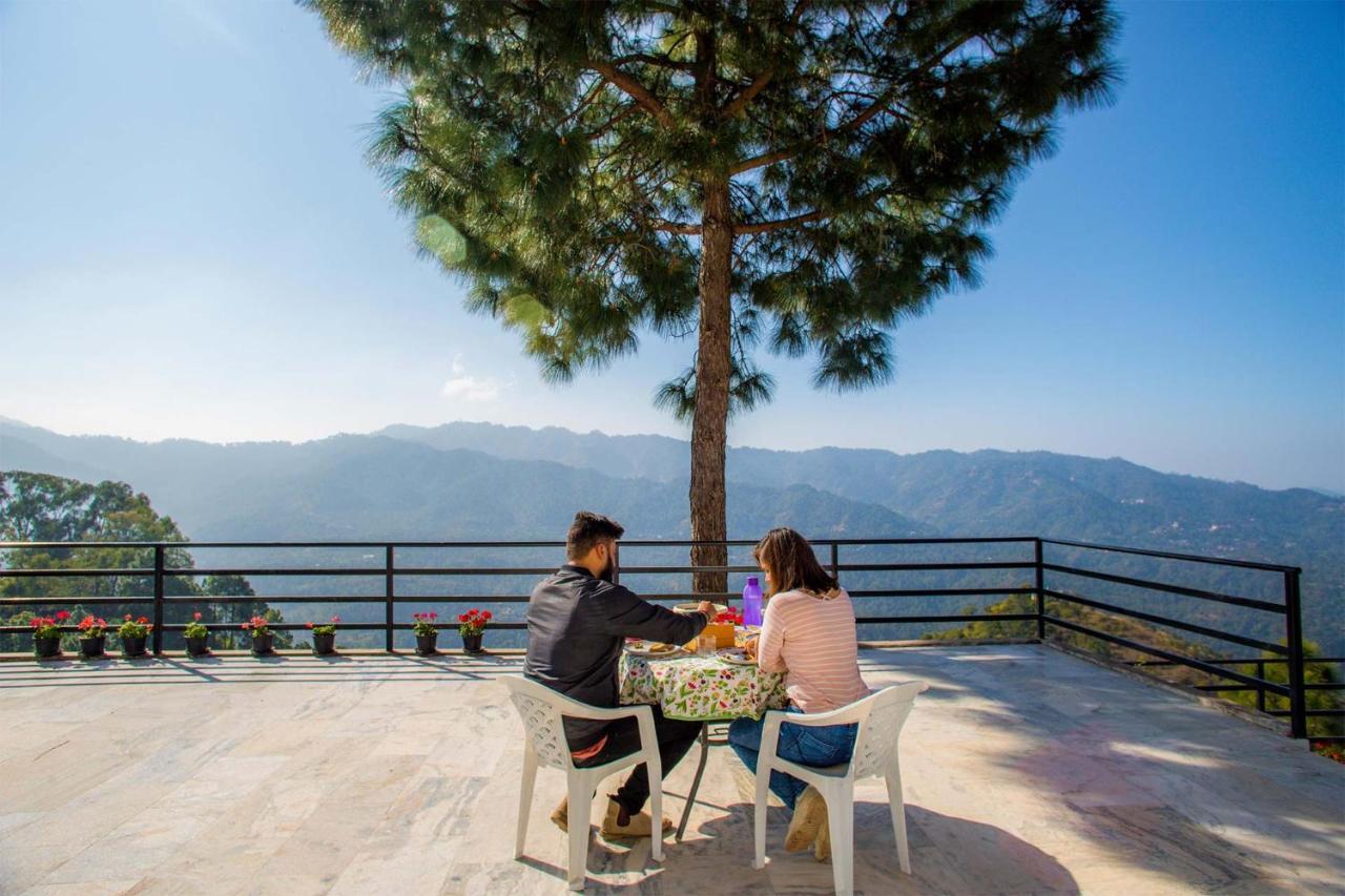 Villa Woodside Meadows By Veo - Part Of Stayvista Kasauli Exterior foto